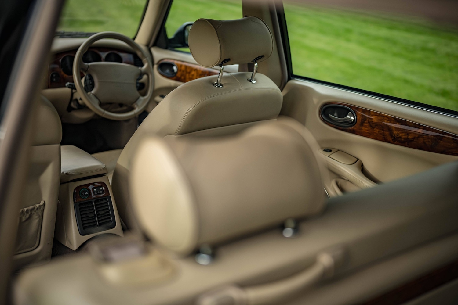 Used Jaguar XJ 2003 for sale - 76392336: Photo 13