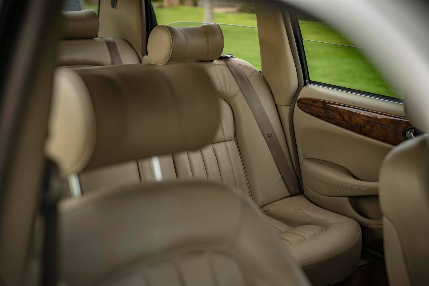 Used Jaguar XJ 2003 for sale - 76392336: Photo 14