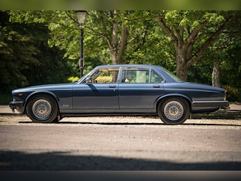 Used Jaguar XJ 1988 for sale - 79150150: Photo