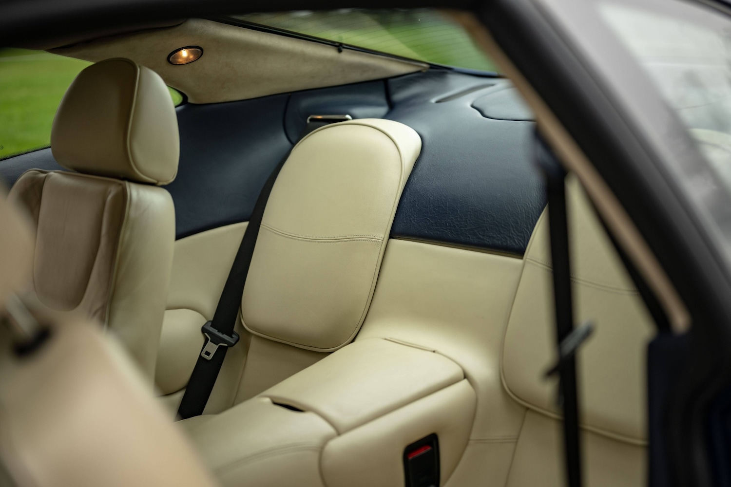 Used Aston Martin DB7 2003 for sale - 76426408: Photo 13