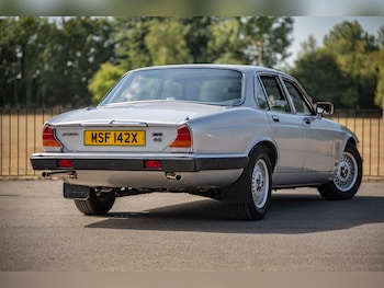 Used Jaguar XJ 1982 for sale - 79559310: Photo