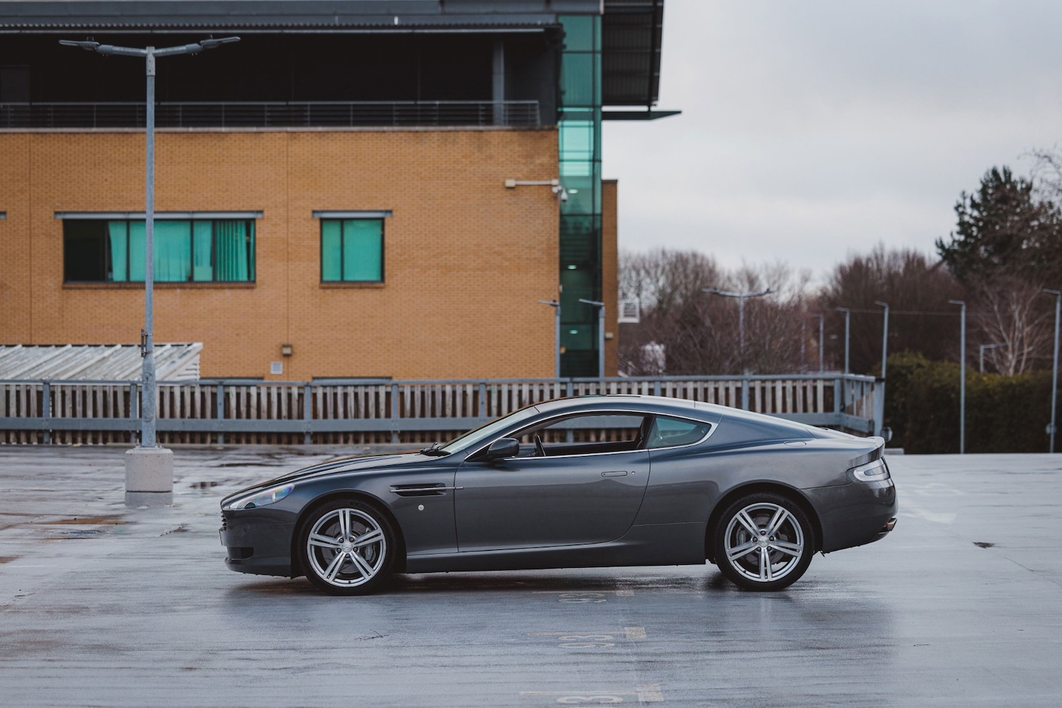 Used Aston Martin DB9 2007 for sale - 77446017: Photo 4