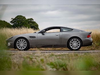 Used Aston Martin Vanquish 2004 for sale - 79228323: Photo