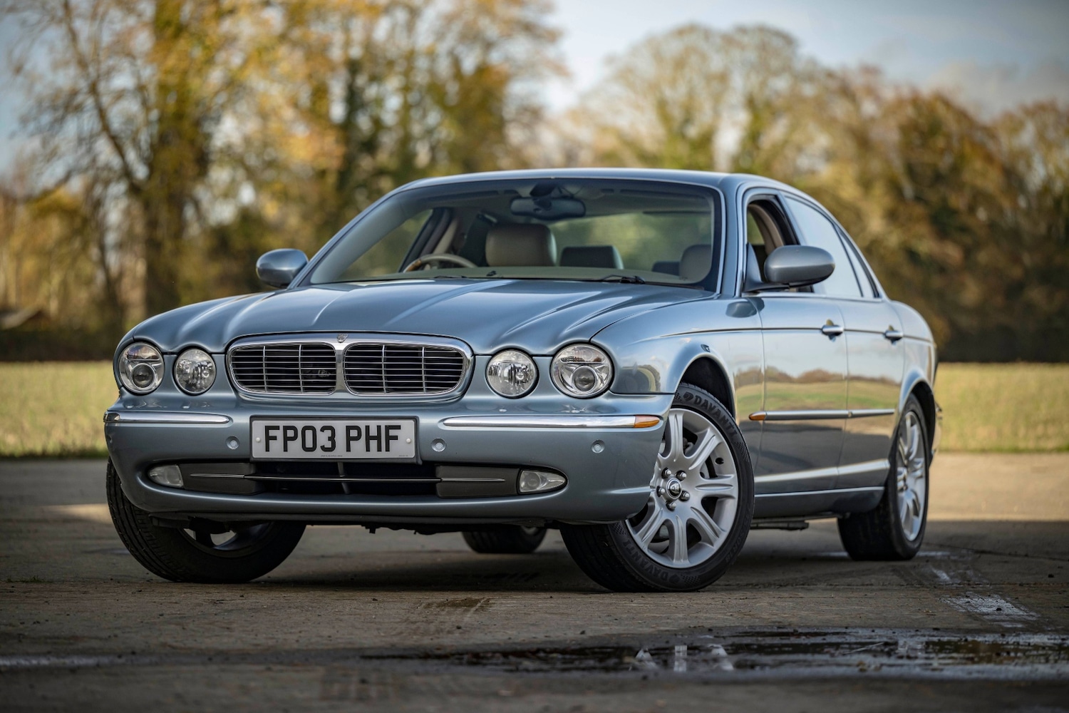 Used Jaguar XJ 2003 for sale - 76601171: Photo 1