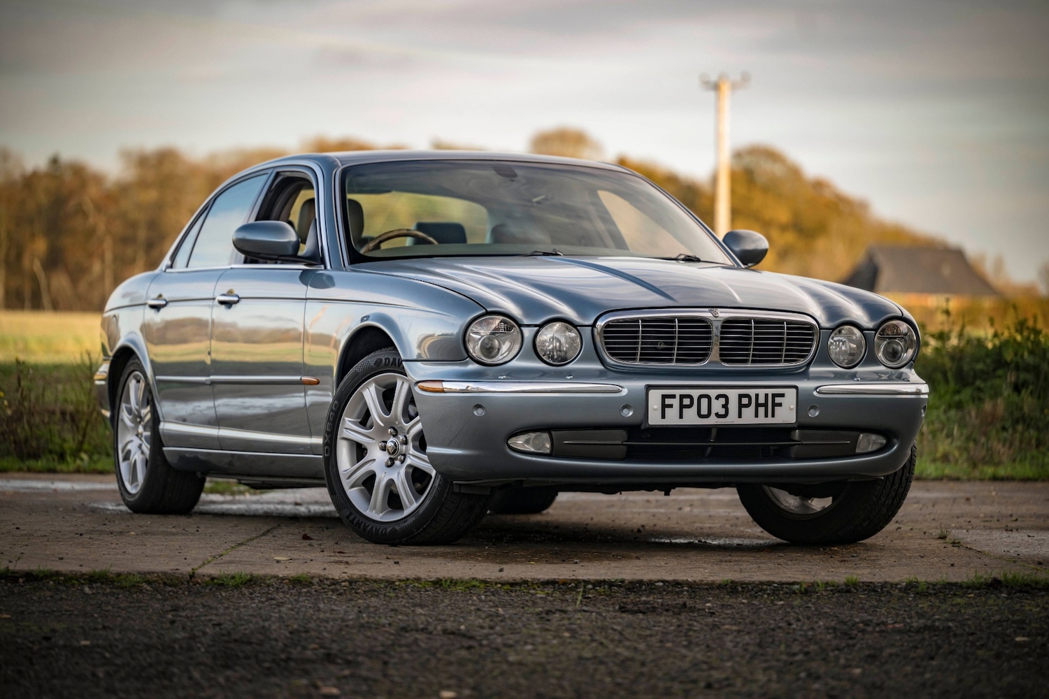 Used Jaguar XJ 2003 for sale - 76601171: Photo 3