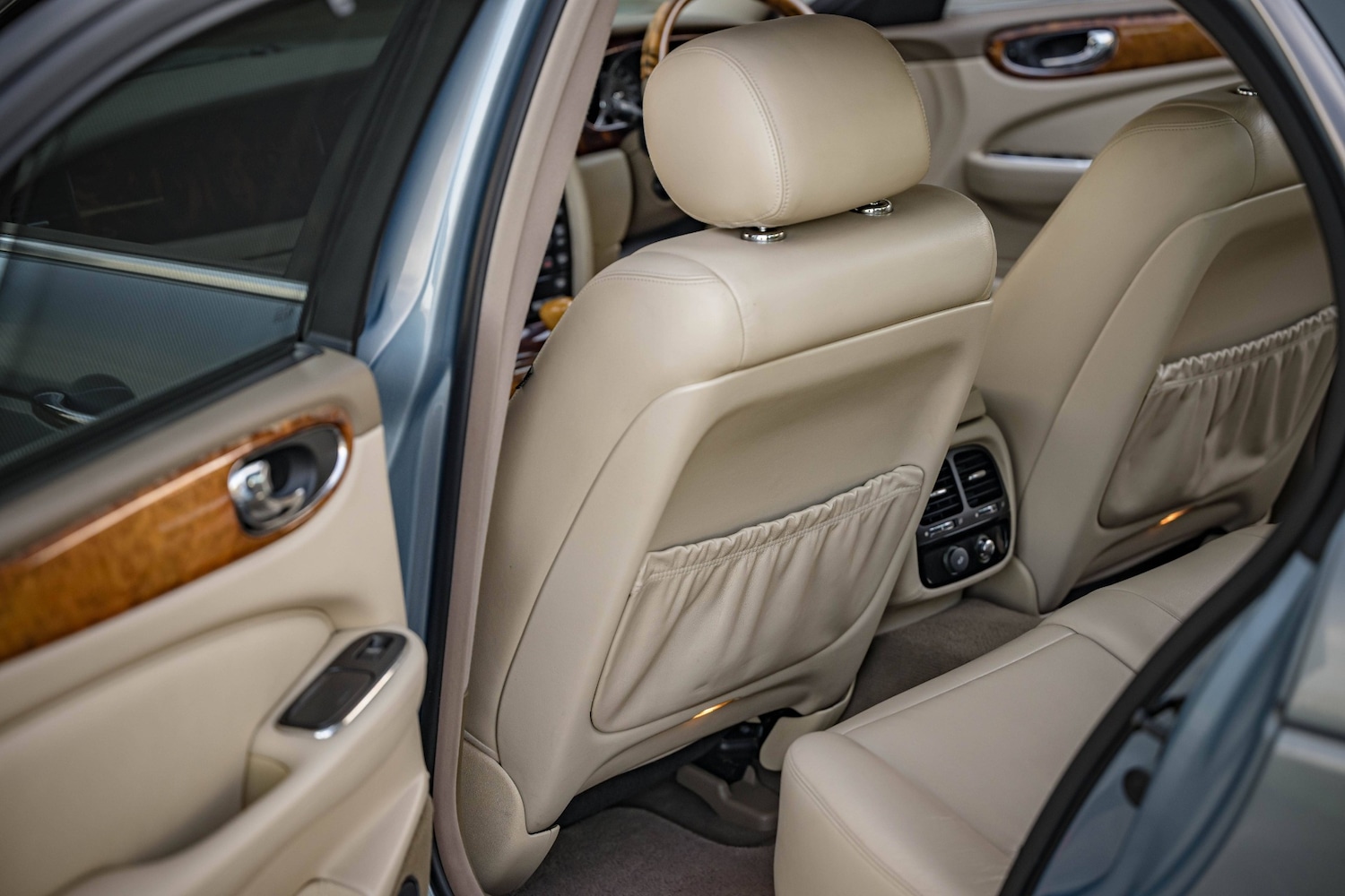 Used Jaguar XJ 2003 for sale - 76601171: Photo 7