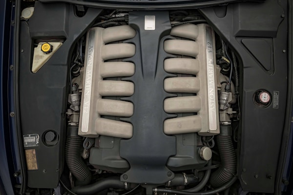 Used Aston Martin DB7 2000 for sale - 76298958: Photo 13