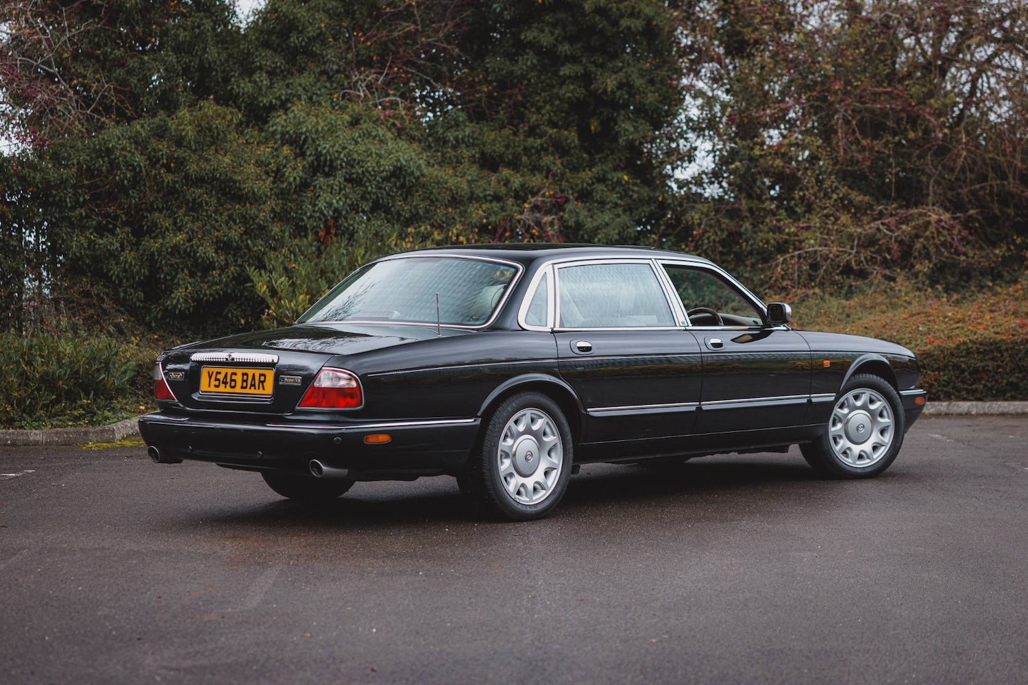 Used Daimler 4.0 2001 for sale - 76553736: Photo 6