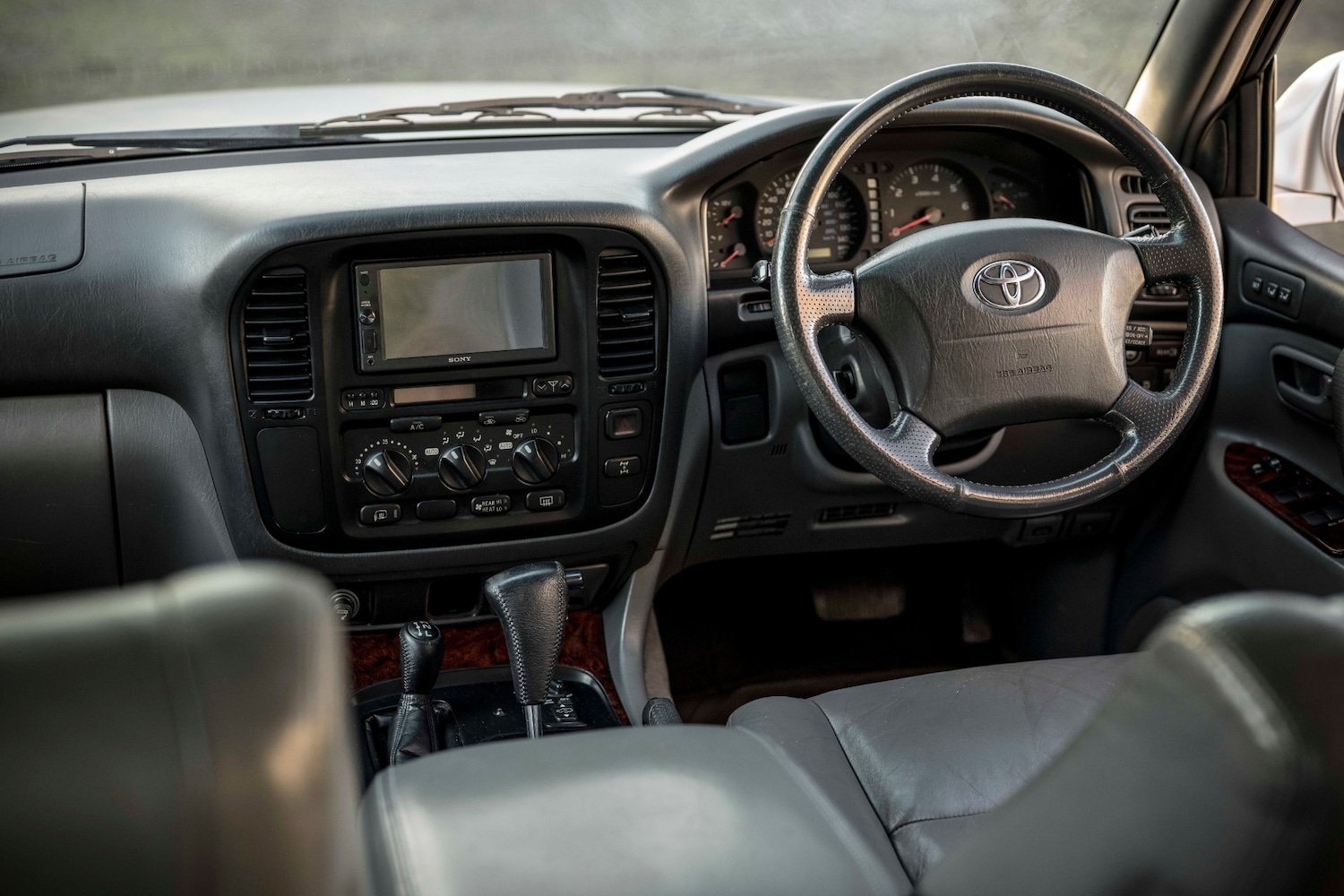 Used Toyota Land Cruiser Amazon 2002 for sale - 77220298: Photo 5