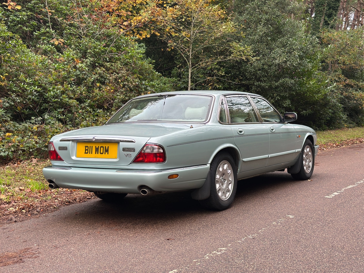 Used Jaguar XJ 1999 for sale - 76507385: Photo 9