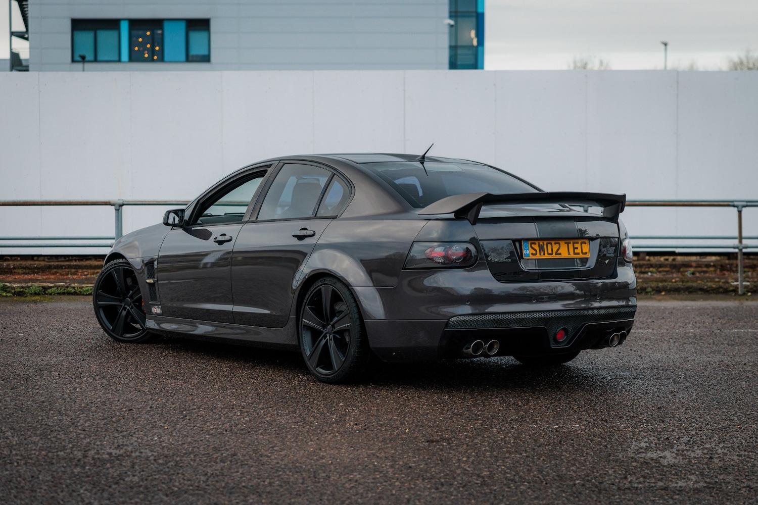 Used Vauxhall VXR8 2008 for sale - 76980102: Photo 1