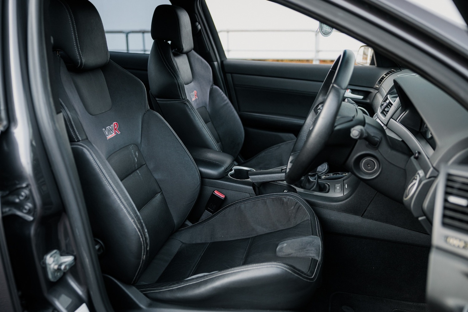 Used Vauxhall VXR8 2008 for sale - 76980102: Photo 4