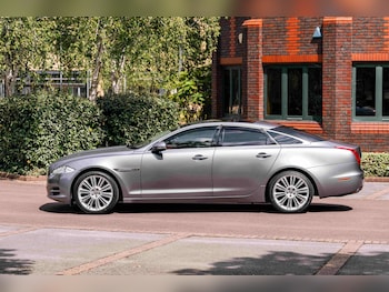 Used Jaguar XJ 2013 for sale - 79429465: Photo
