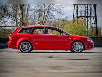 Used Audi RS4 2006 for sale - 77945822: Photo