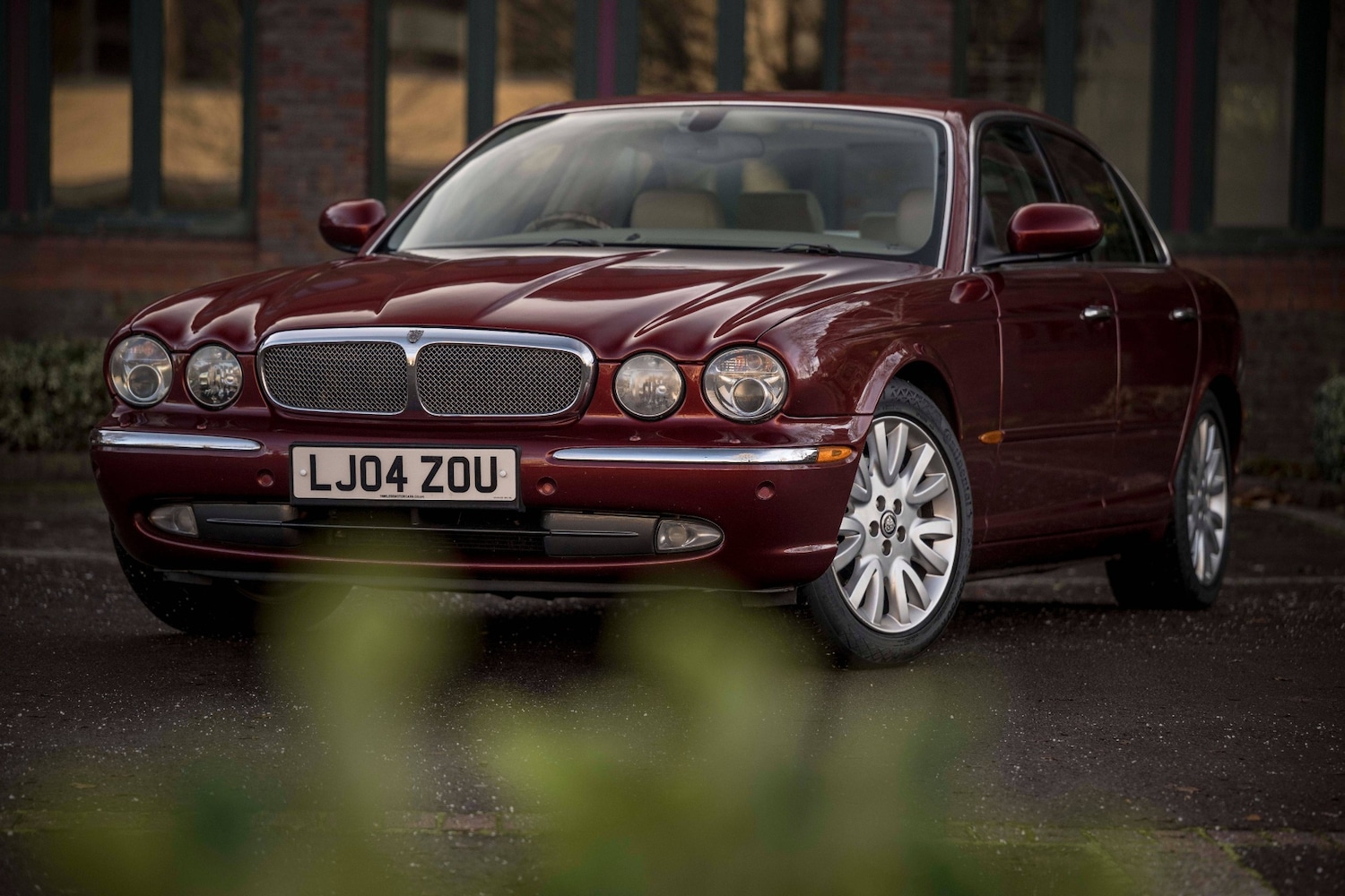Used Jaguar XJ 2023 for sale - 76722387: Photo 1