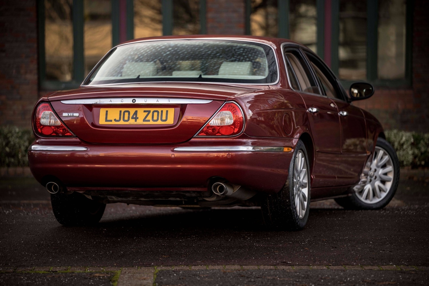 Used Jaguar XJ 2023 for sale - 76722387: Photo 5
