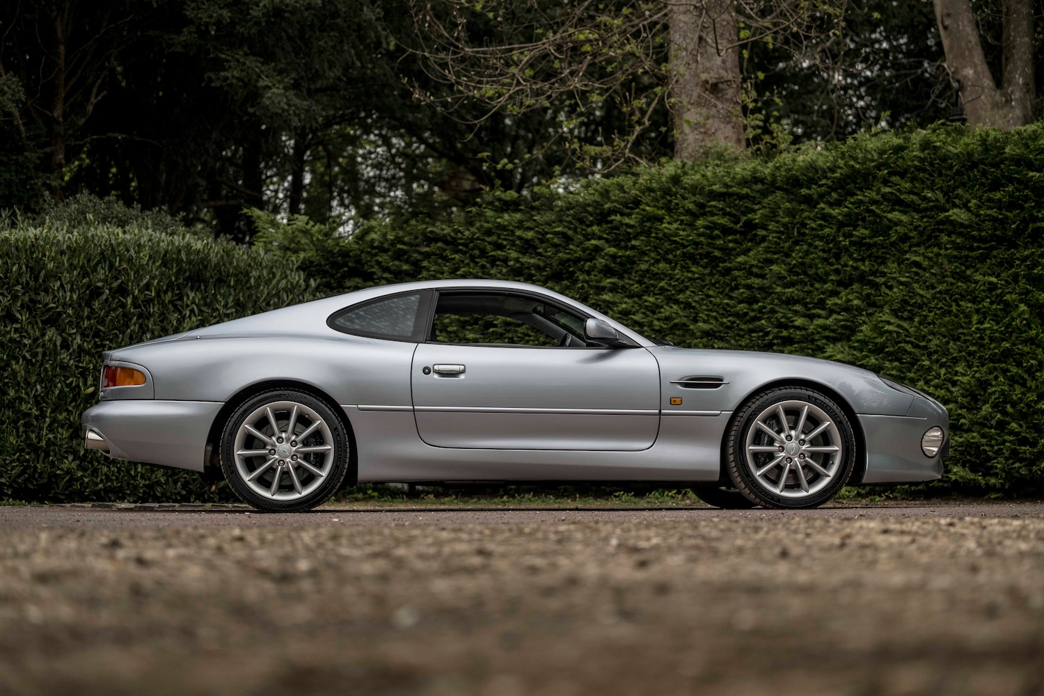 Used Aston Martin DB7 1999 for sale - 78190128: Photo 4
