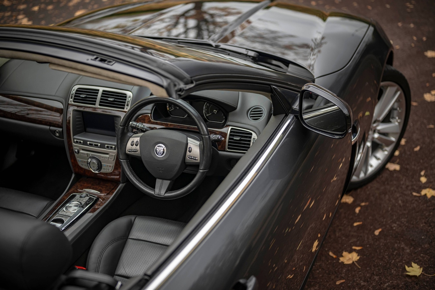 Used Jaguar XK 2011 for sale - 76426076: Photo 12