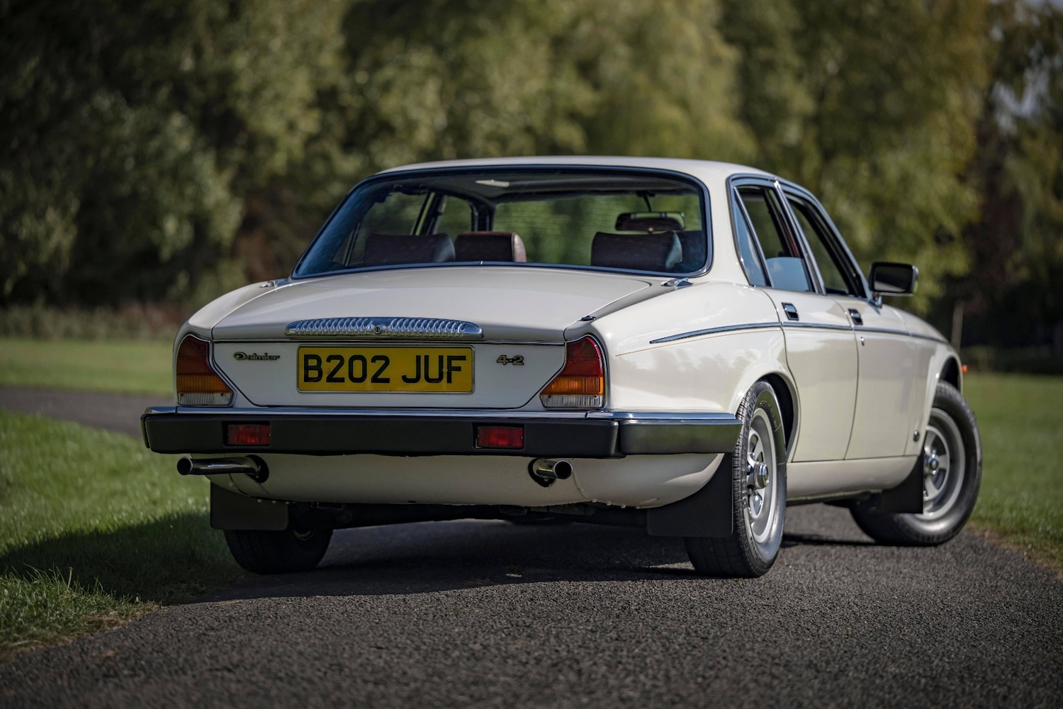 Used Daimler 4.2 1984 for sale - 76142609: Photo 4