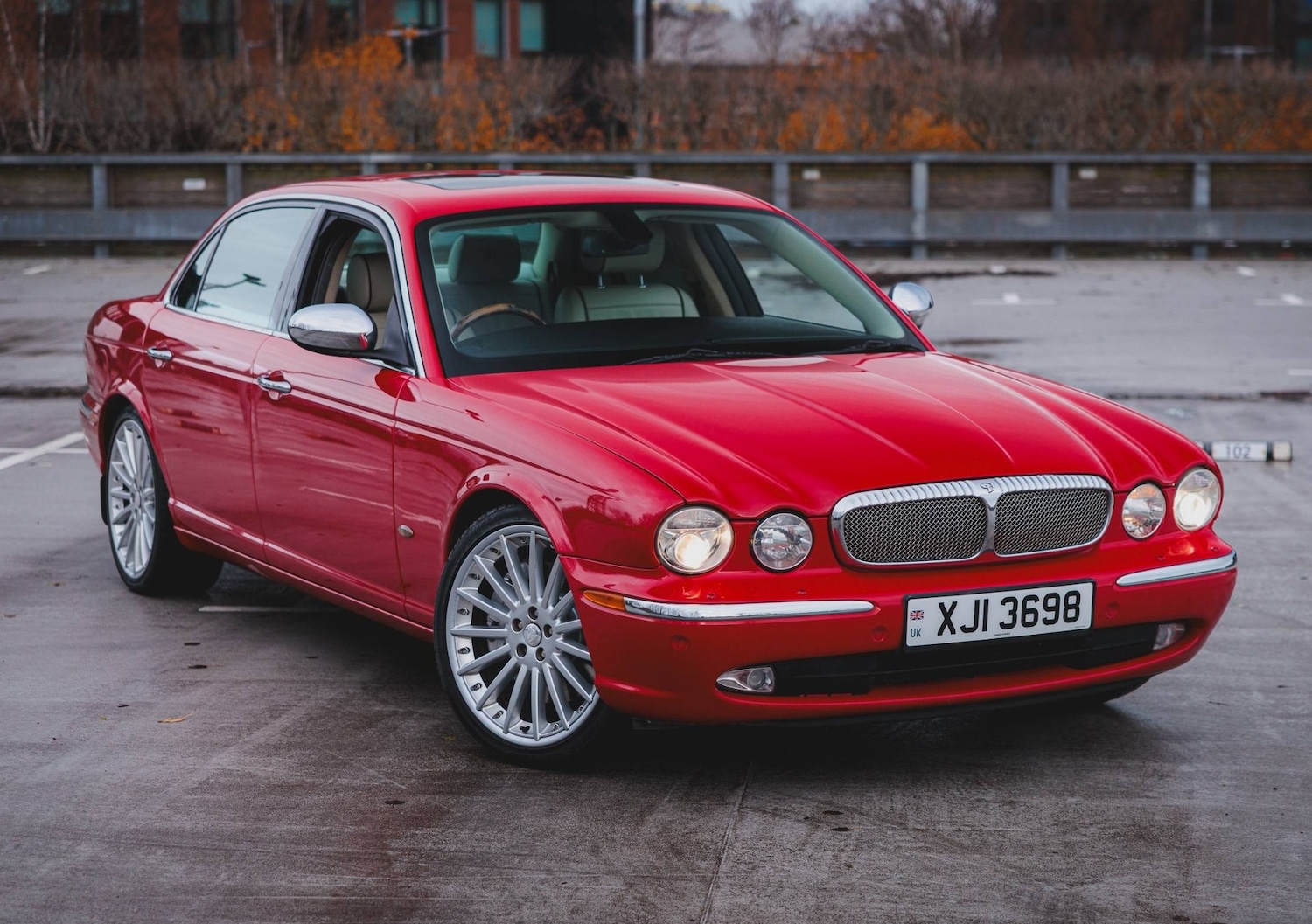 Used Jaguar XJ 2006 for sale - 76879386: Photo 1