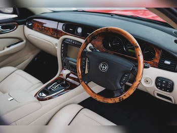 Used Jaguar XJ 2006 for sale - 76879386: Photo