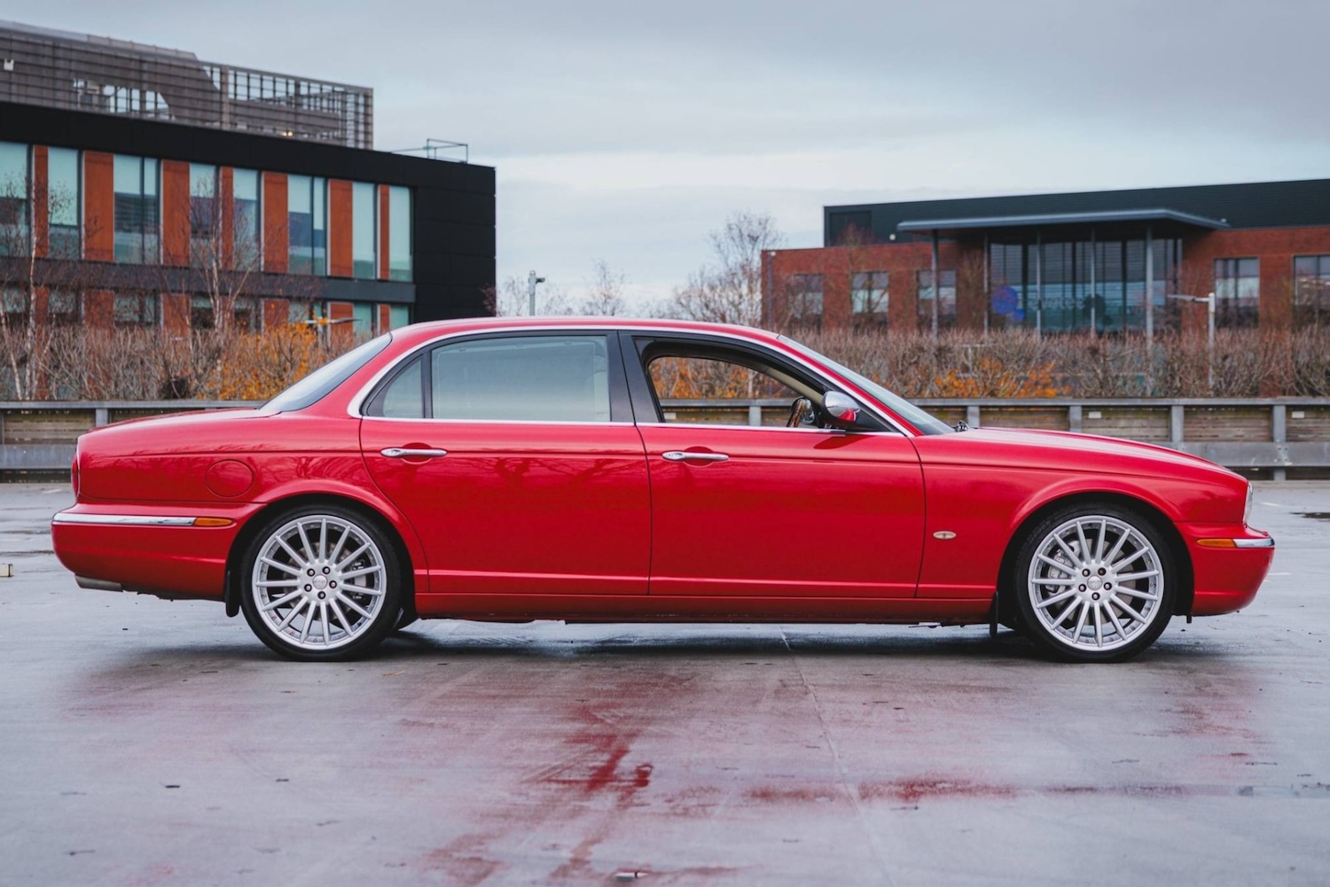 Used Jaguar XJ 2006 for sale - 76879386: Photo 8