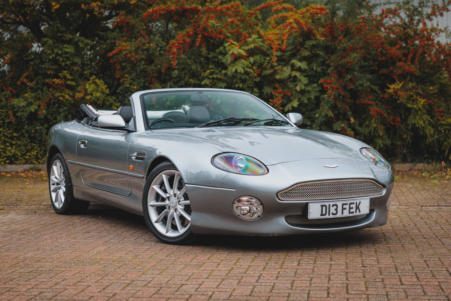 Used Aston Martin DB7 2003 for sale - 76262850: Photo 1