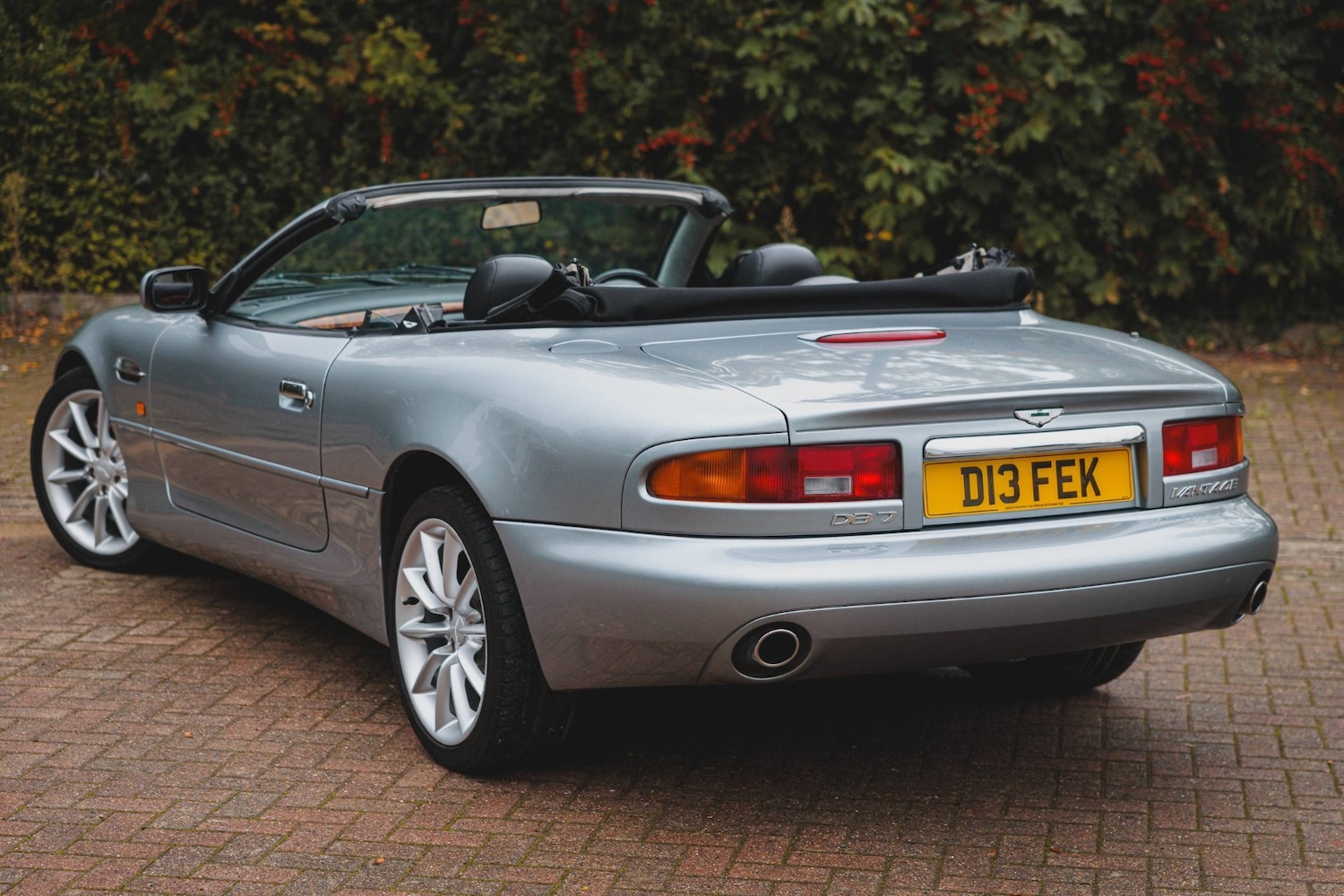 Used Aston Martin DB7 2003 for sale - 76262850: Photo 12