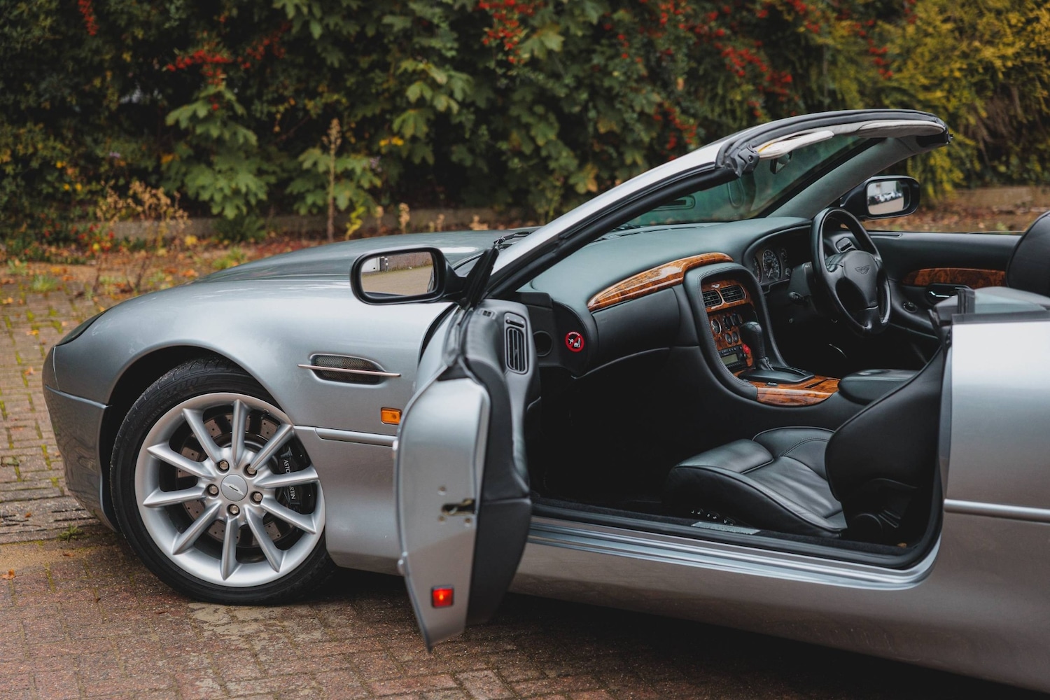 Used Aston Martin DB7 2003 for sale - 76262850: Photo 13