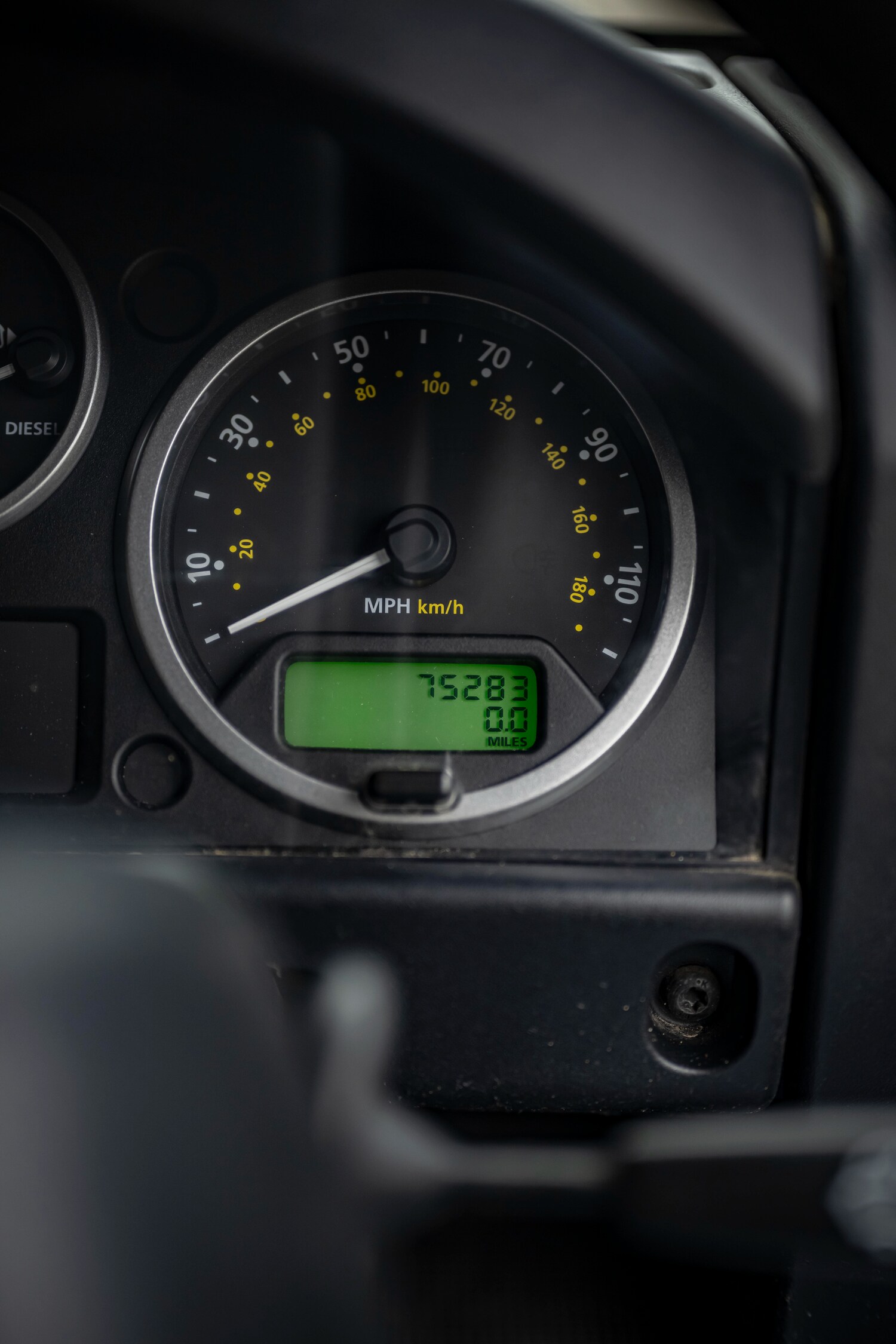 Used Land Rover Defender 2015 for sale - 77350602: Photo 8