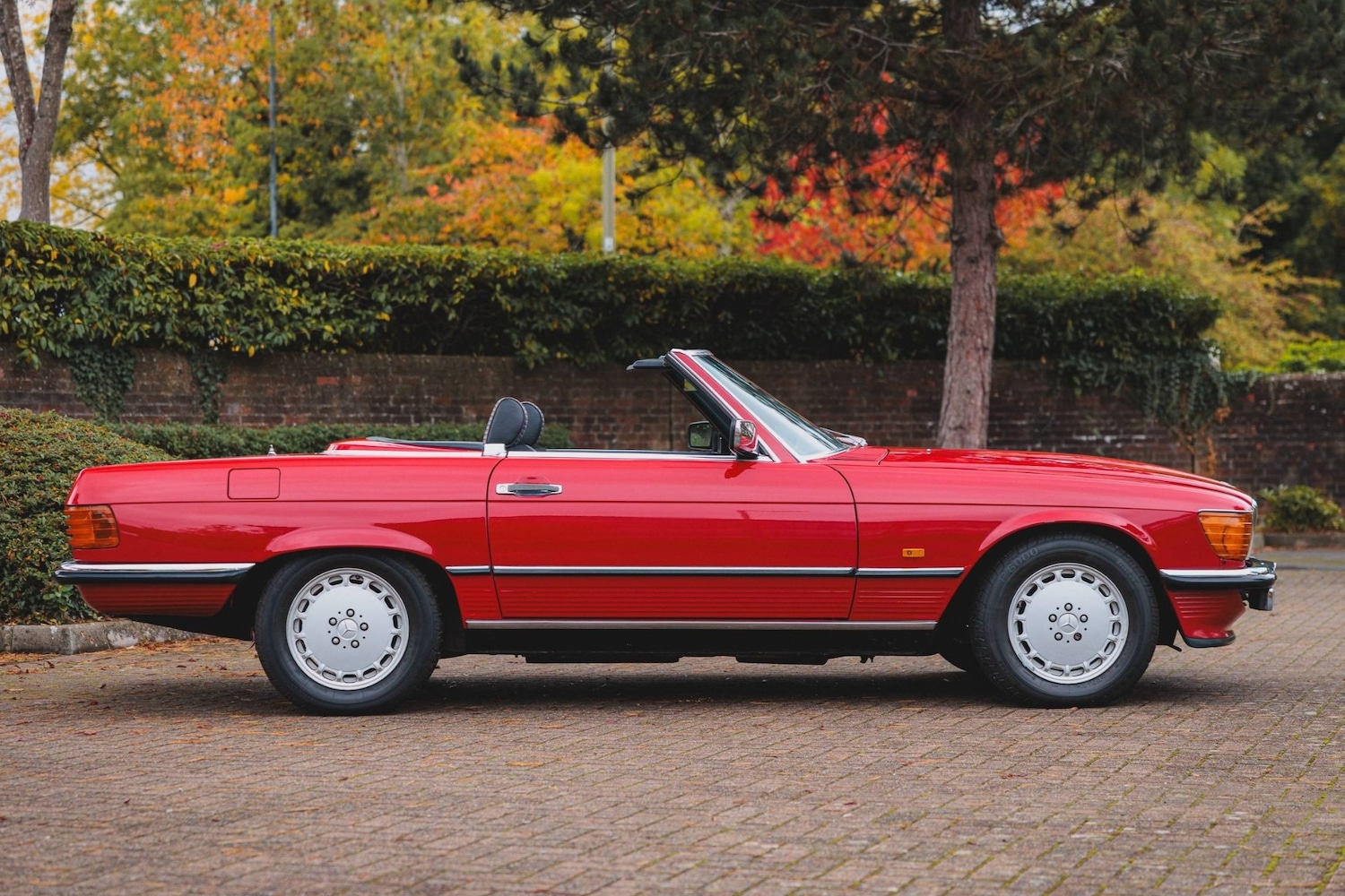 Used Mercedes-Benz 300 1988 for sale - 76392560: Photo 10