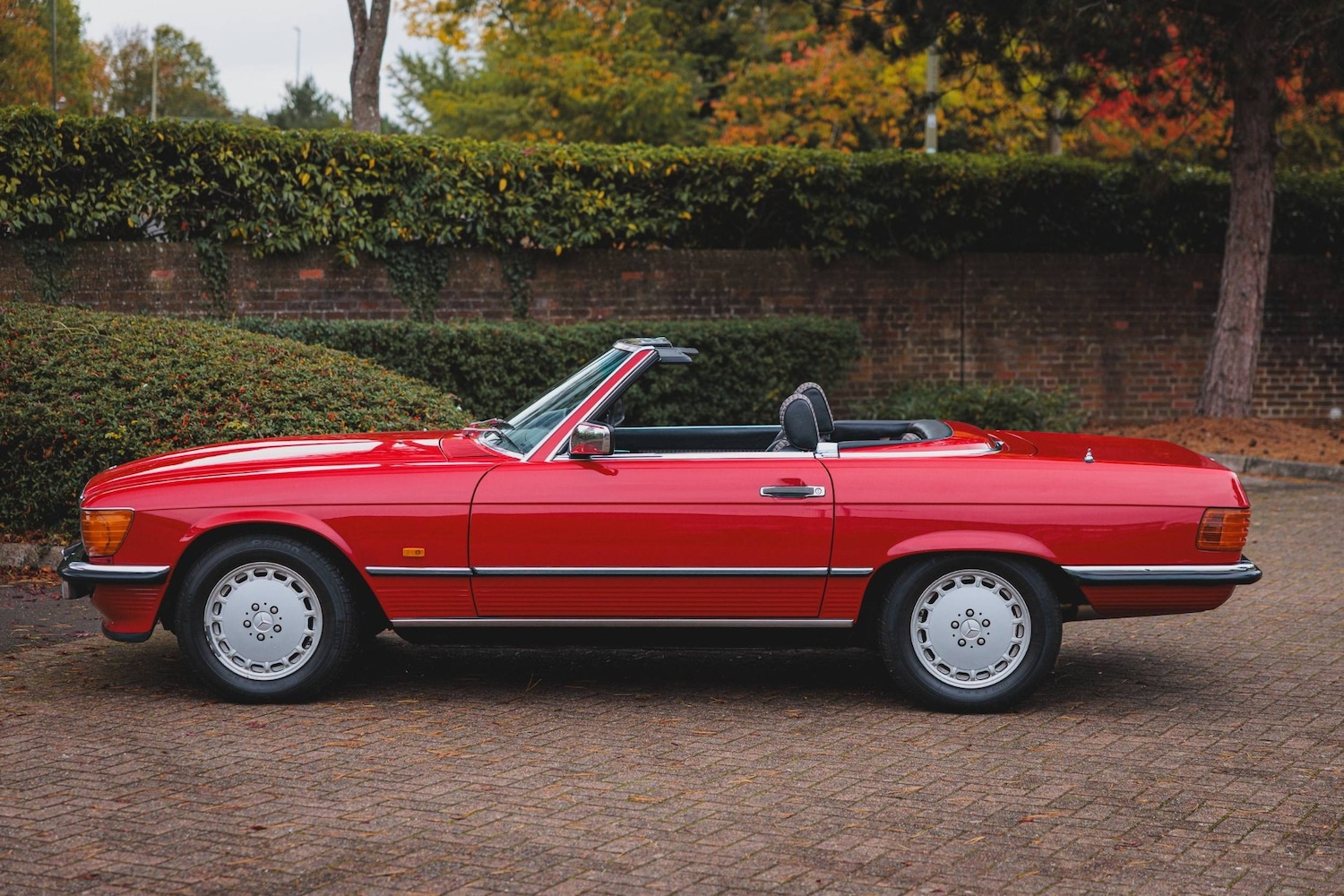 Used Mercedes-Benz 300 1988 for sale - 76392560: Photo 9