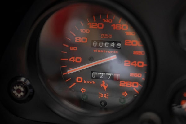 Used Ferrari 328 1989 for sale - 76263130: Photo 2