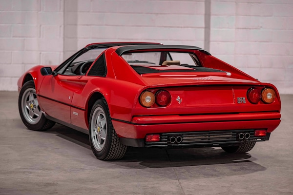 Used Ferrari 328 1989 for sale - 76263130: Photo 8