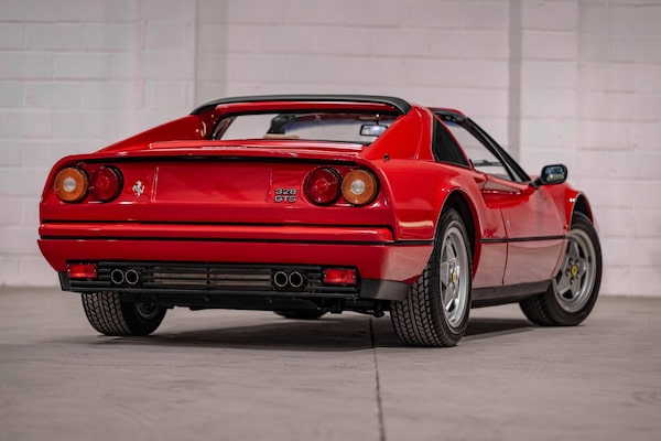 Used Ferrari 328 1989 for sale - 76263130: Photo 9