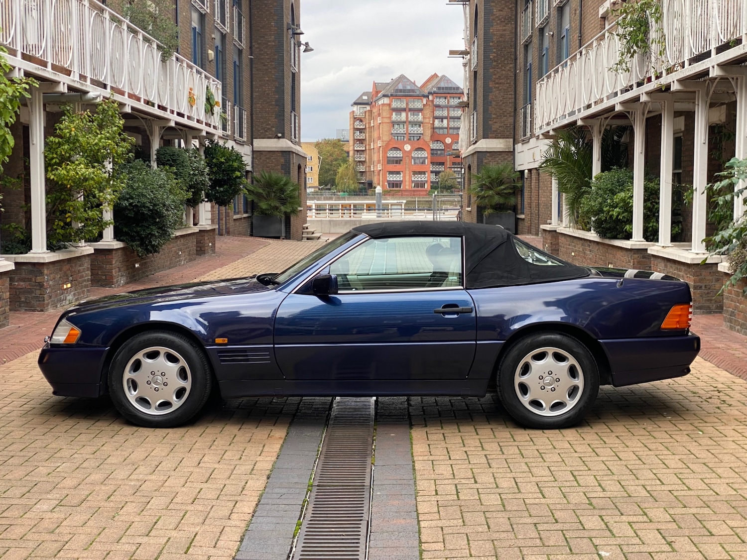 Used Mercedes-Benz 320 1995 for sale - 76354968: Photo 12