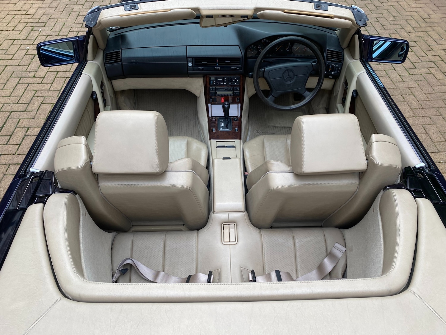 Used Mercedes-Benz 320 1995 for sale - 76354968: Photo 9