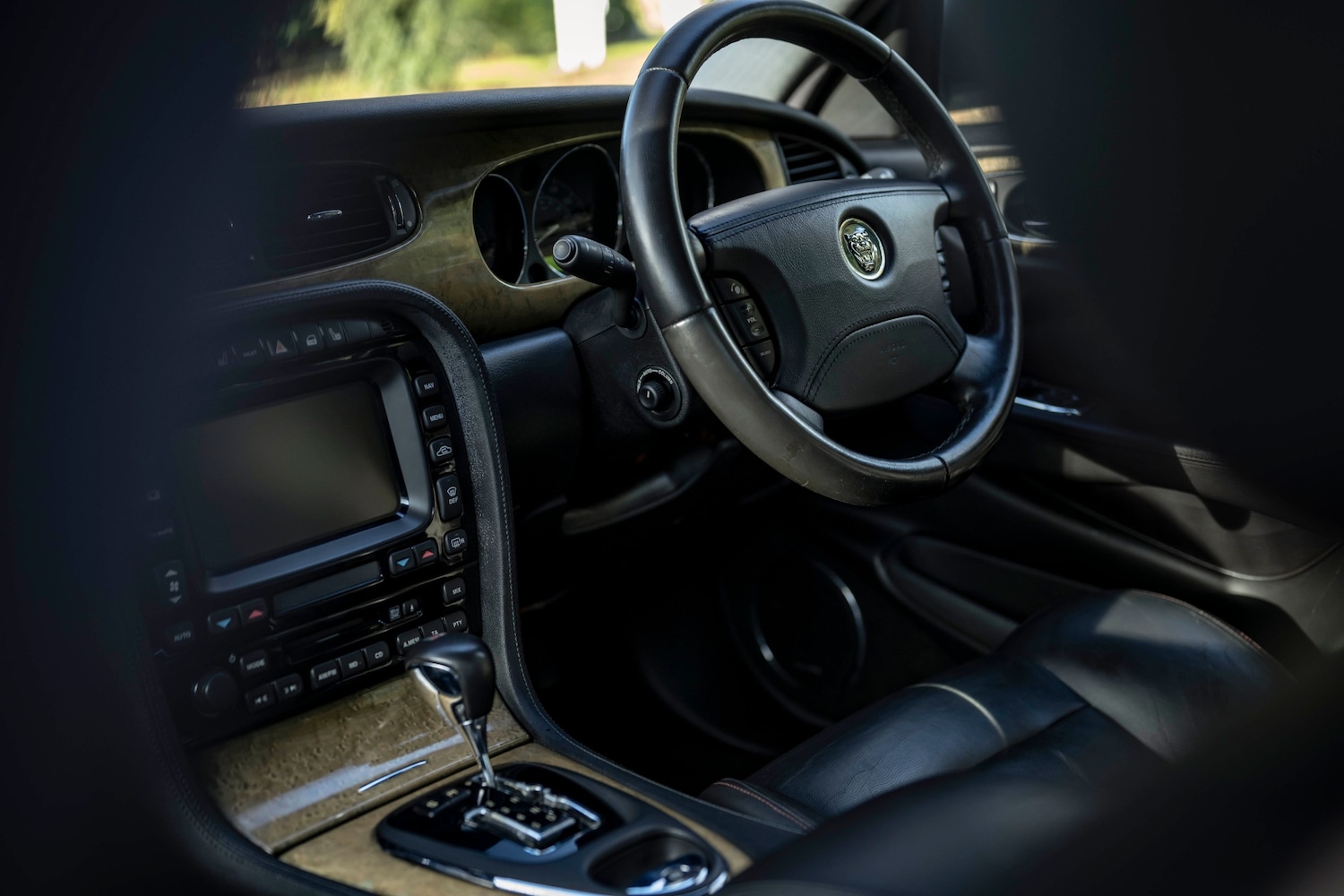 Used Jaguar XJR-S 2019 for sale - 77135743: Photo 5