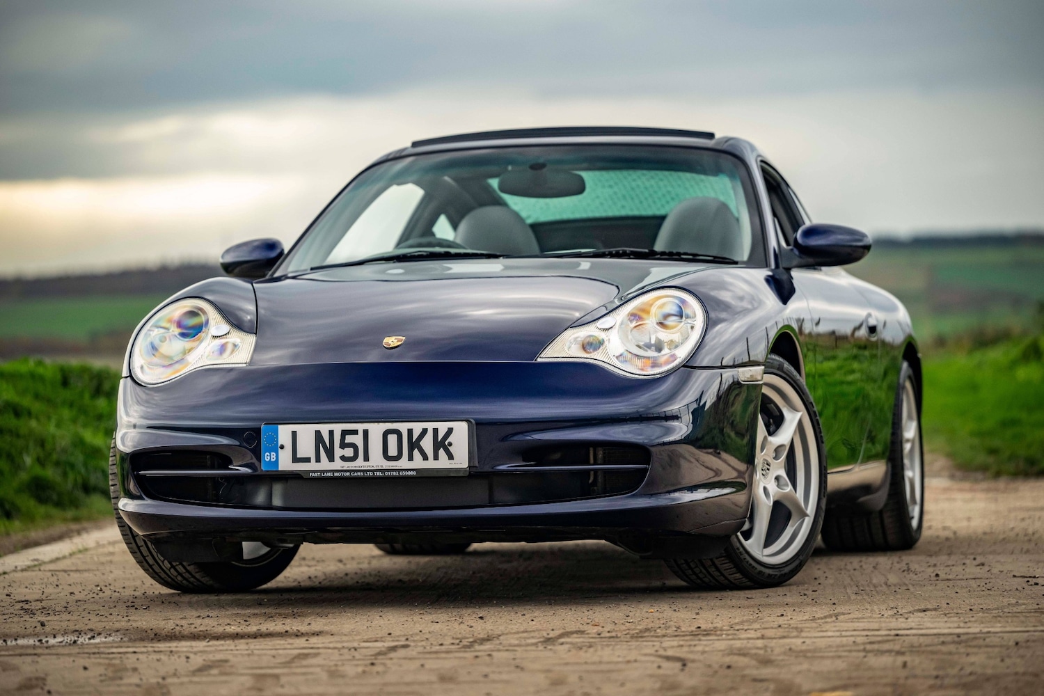 Used Porsche 911 2001 for sale - 76488513: Photo 1