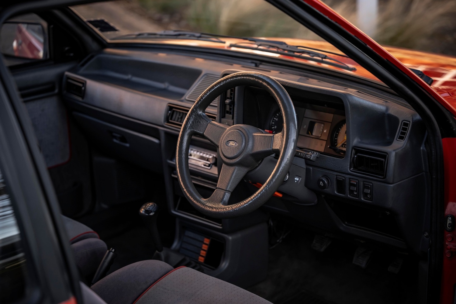 Used Ford Escort 1983 for sale - 77112878: Photo 5