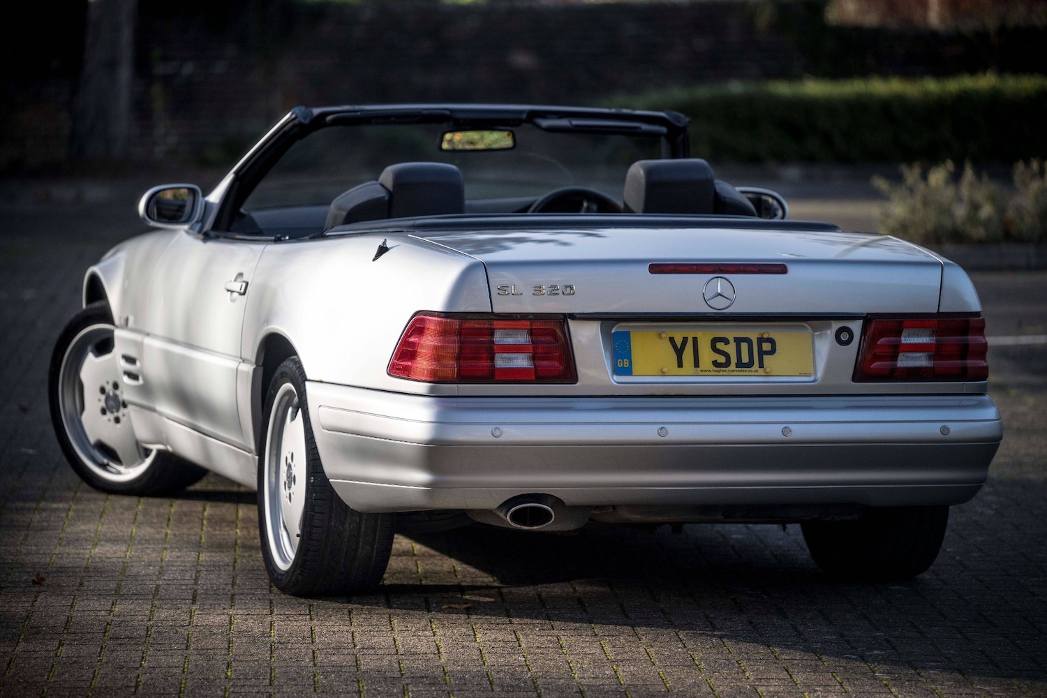 Used Mercedes-Benz SL 2001 for sale - 76626043: Photo 7
