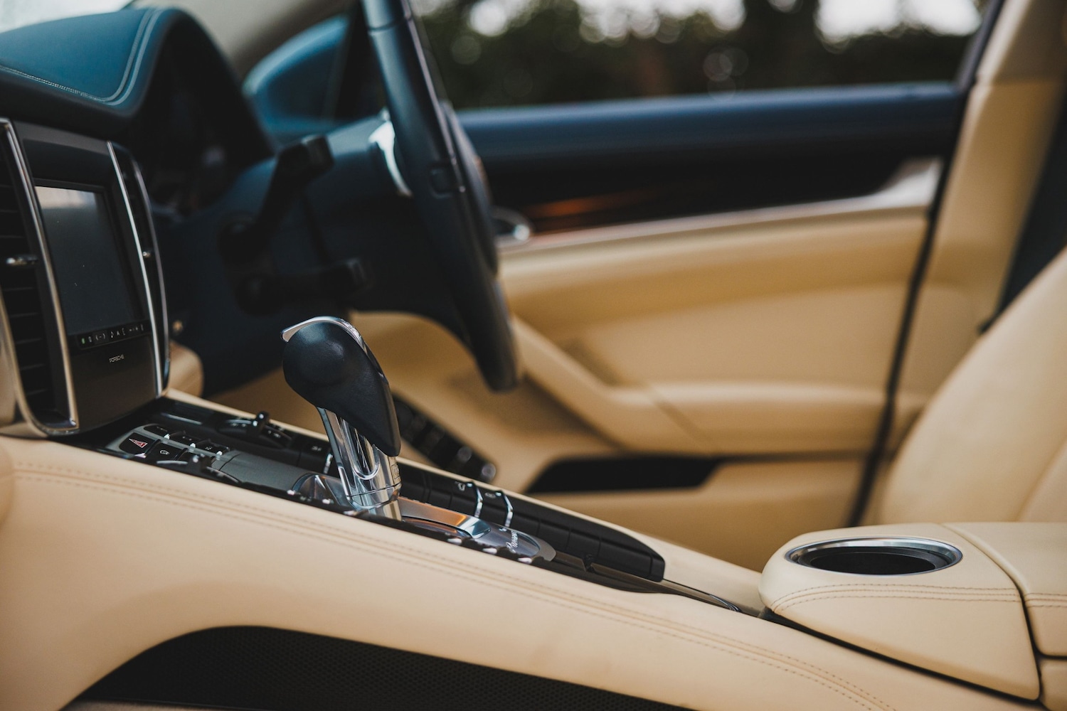 Used Porsche Panamera for sale - 77444144: Photo 4