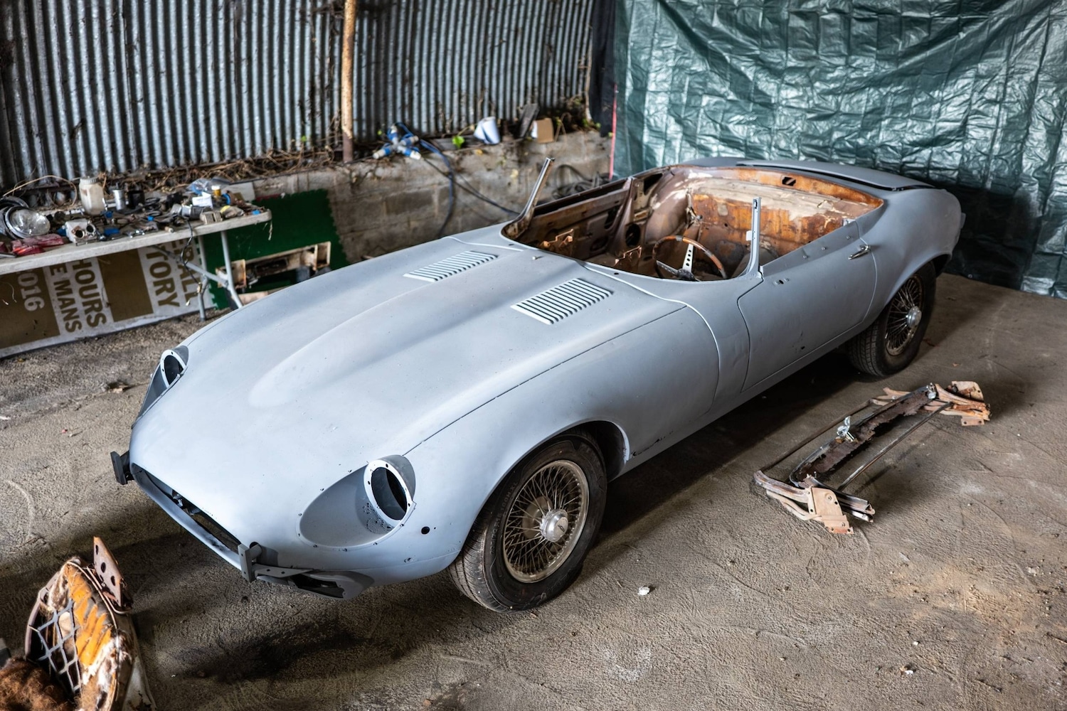 Used Jaguar E-Type 1973 for sale - 76114396: Photo 1