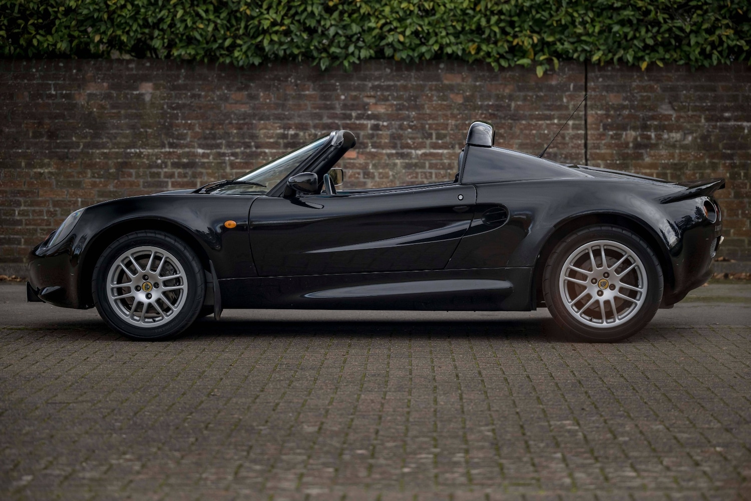 Used Lotus Elise 2000 for sale - 76476903: Photo 5