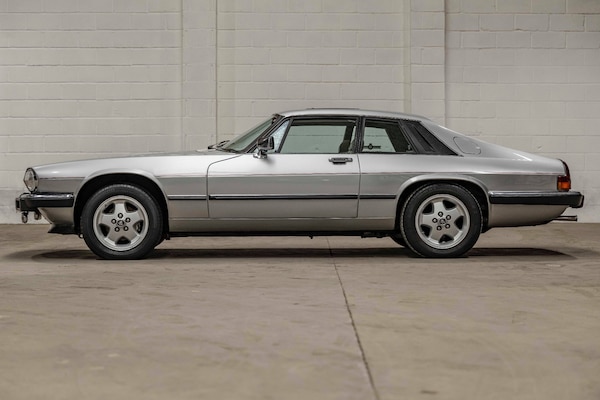 Used Jaguar XJS 1979 for sale - 76252541: Photo 10