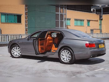 Used Bentley Flying Spur 2014 for sale - 75871080: Photo