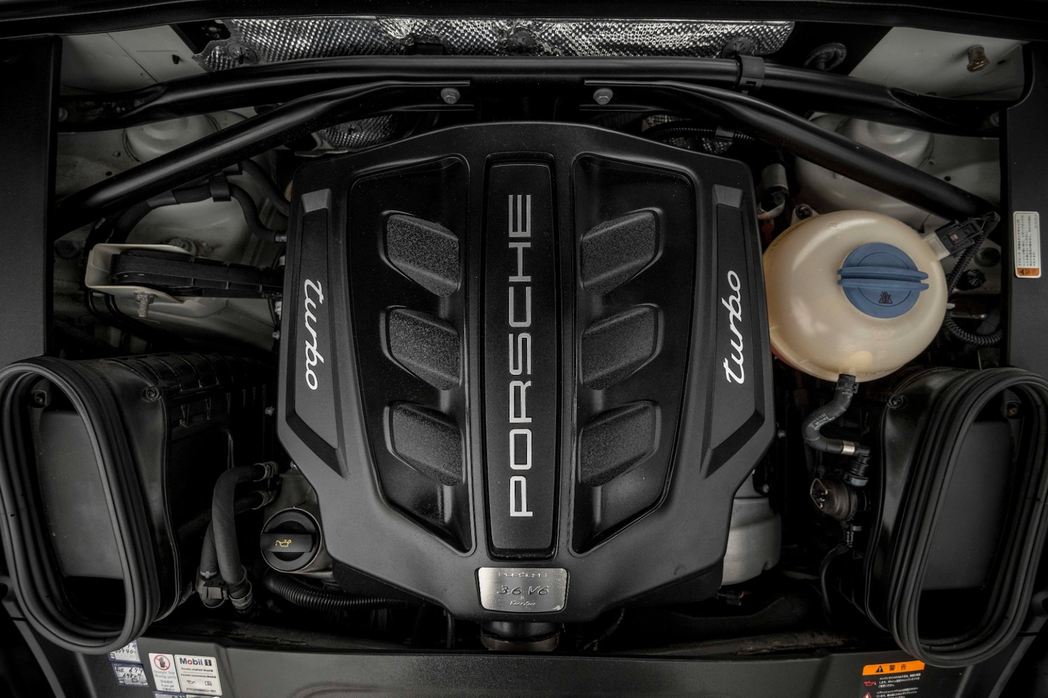 Used Porsche Macan 2025 for sale - 77350378: Photo 6