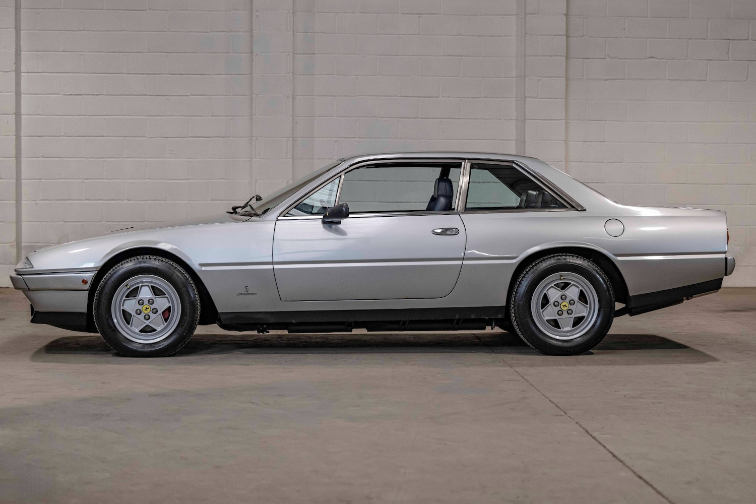 Used Ferrari 412 1988 for sale - 76363089: Photo 8