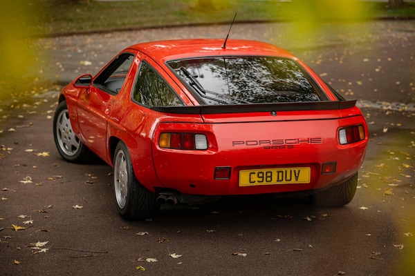 Used Porsche 928 1986 for sale - 76273393: Photo 10