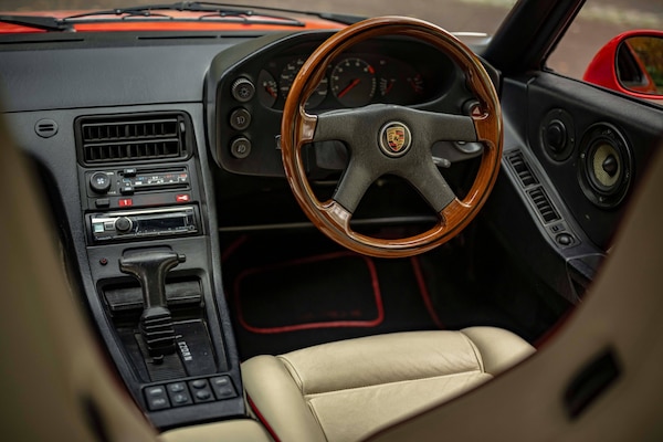 Used Porsche 928 1986 for sale - 76273393: Photo 12